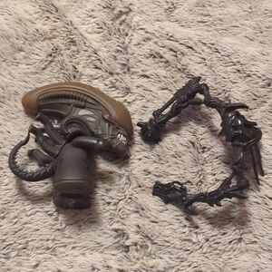 2015 Fox  Alien VS‎ Predator AVP Titans &Vintage Kenner Aliens, Predators Kenner